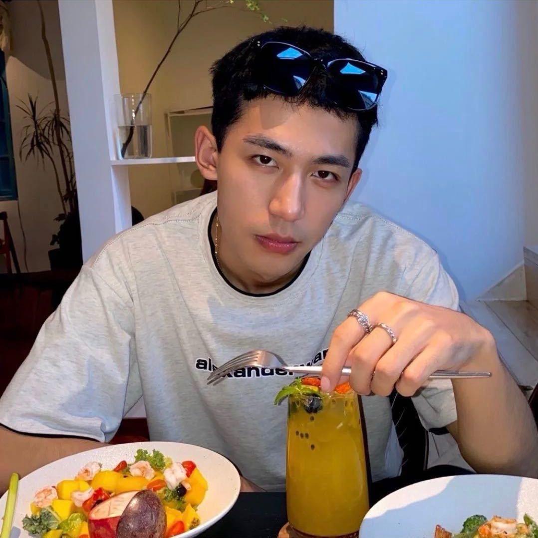 李好烦