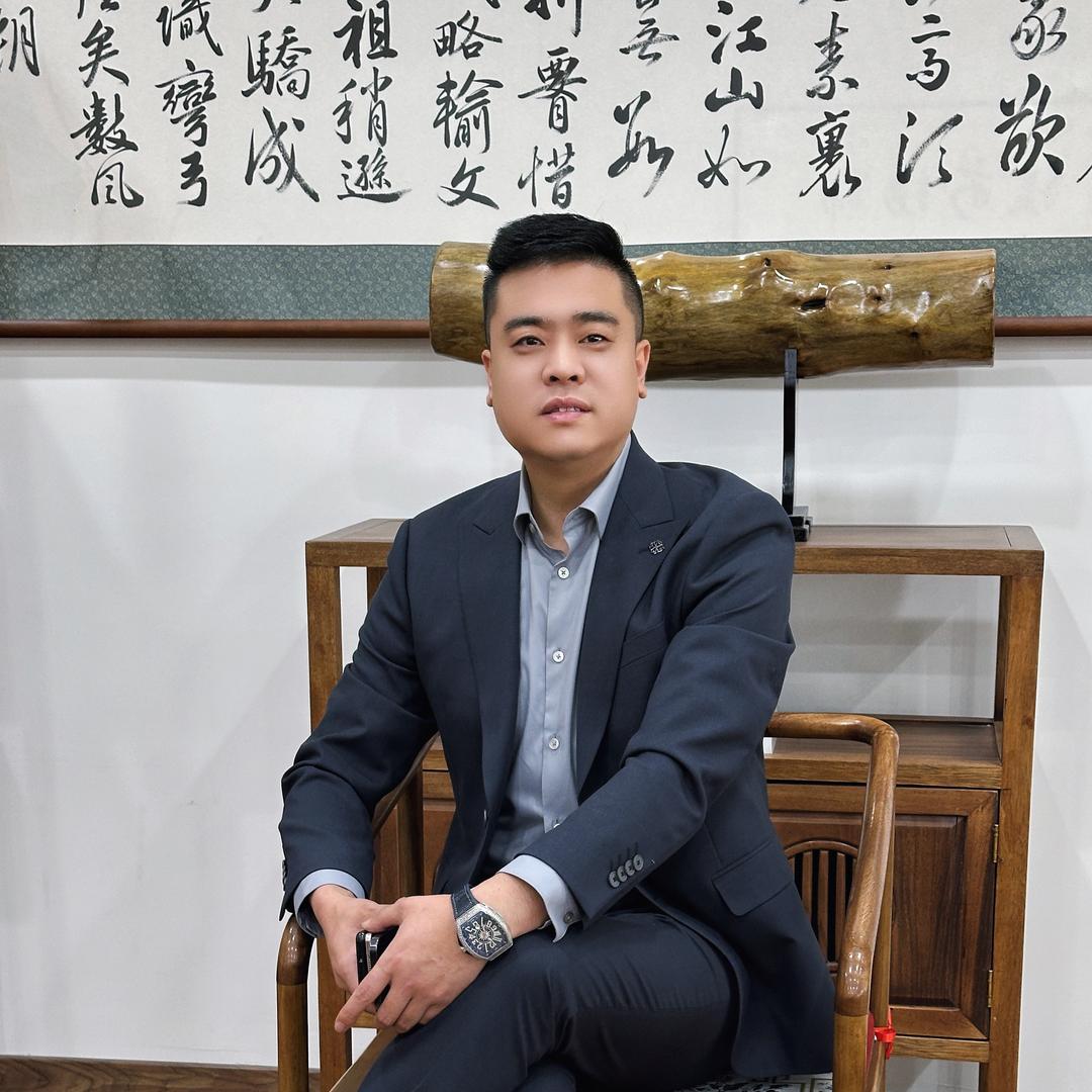 鑫众诚汽车服务有限公司（张伟）