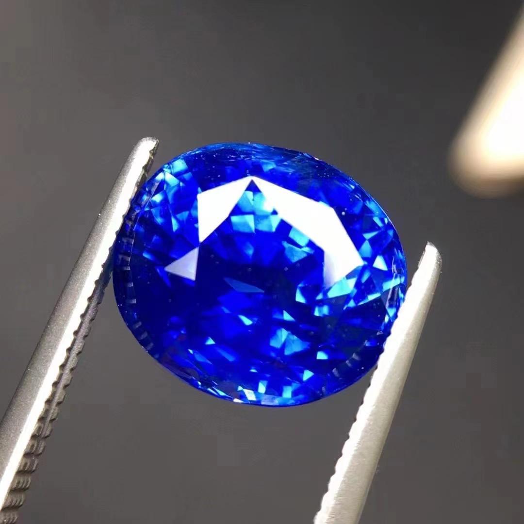 秋淳珠宝