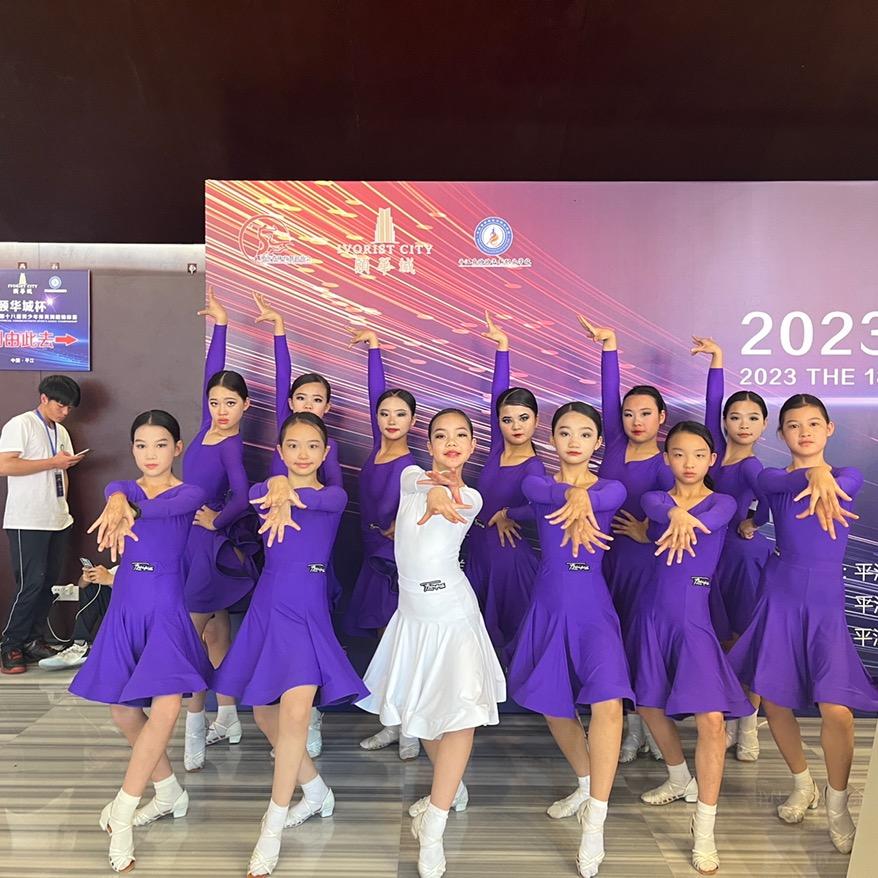 舰舞艺校南县纯纯老师