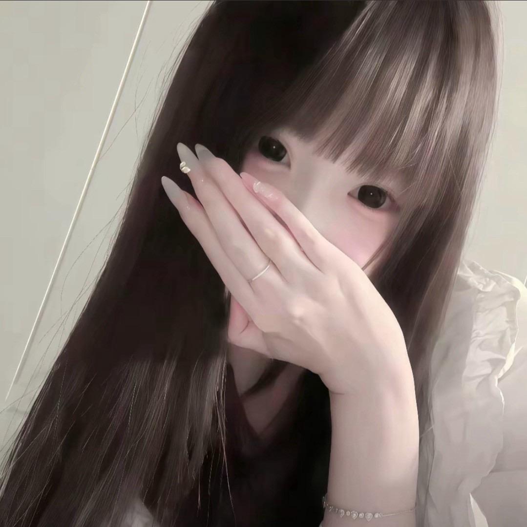 咬口腮腮肉^