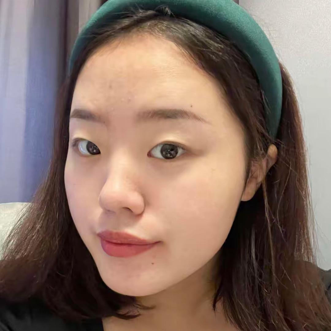 玫瑰盈盈💕