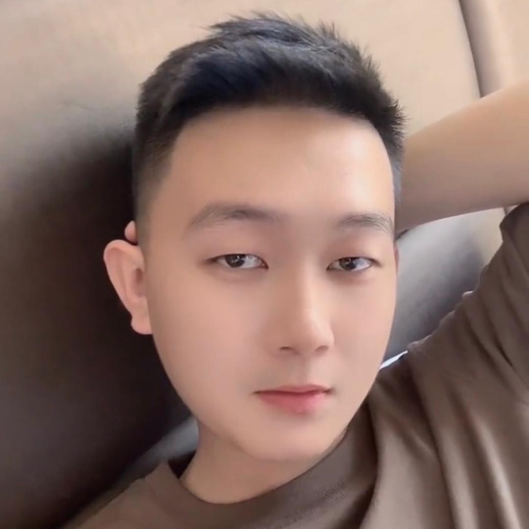 yy、