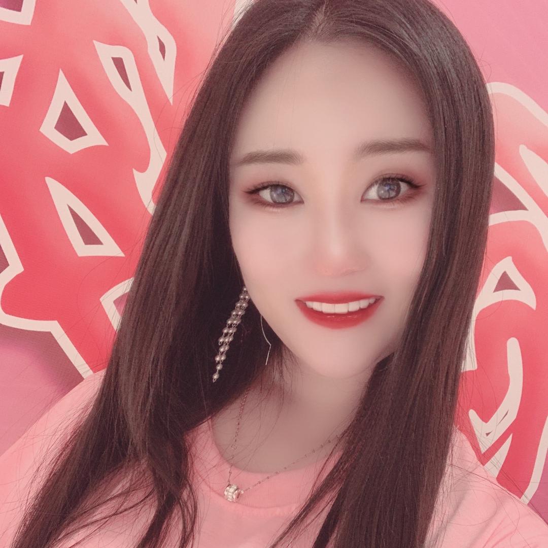 灵儿么么哒