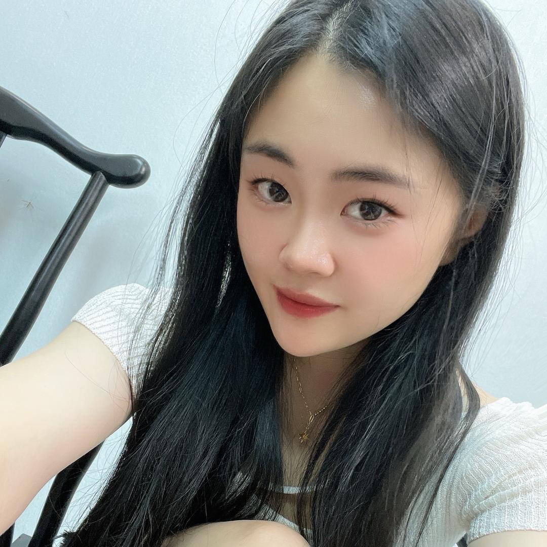 《琳琳吖》