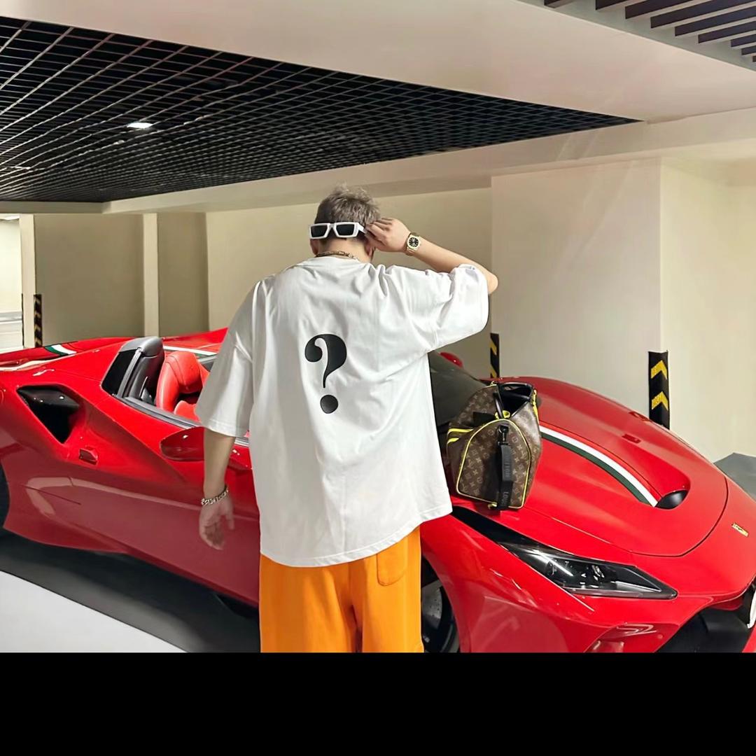 周老板爱穿搭