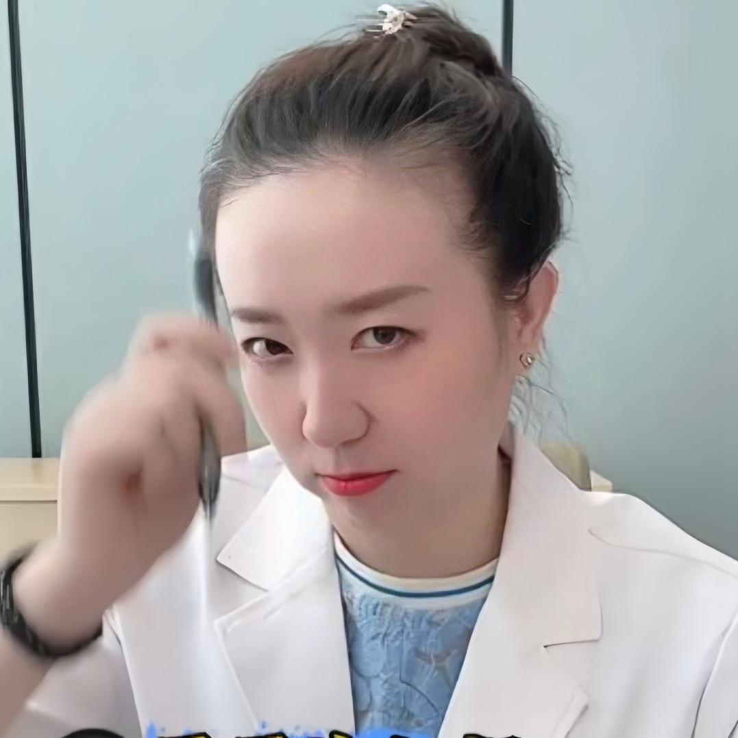 璐璐博士