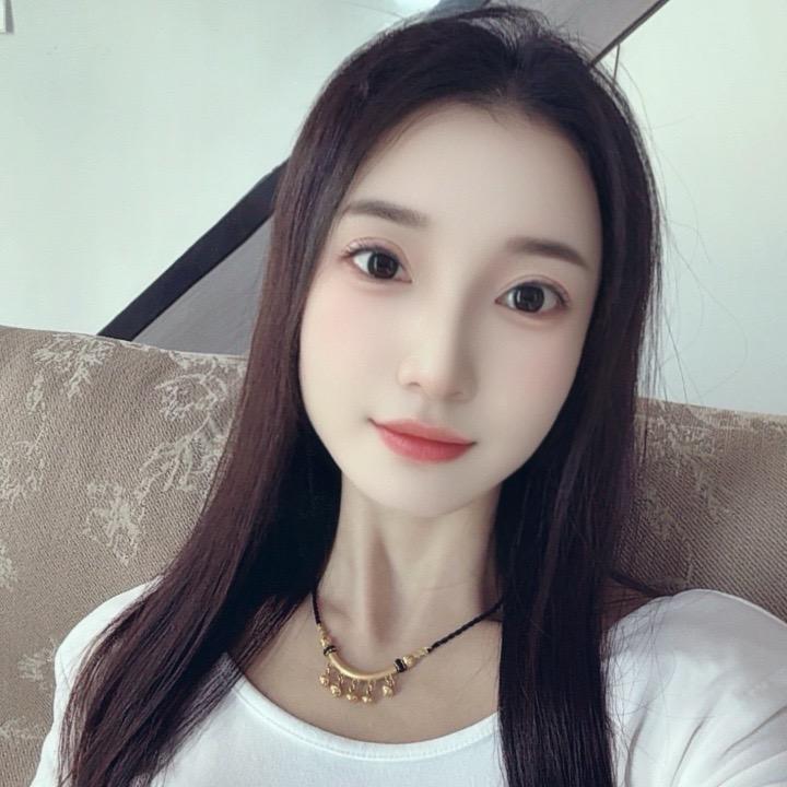 芳芳吖