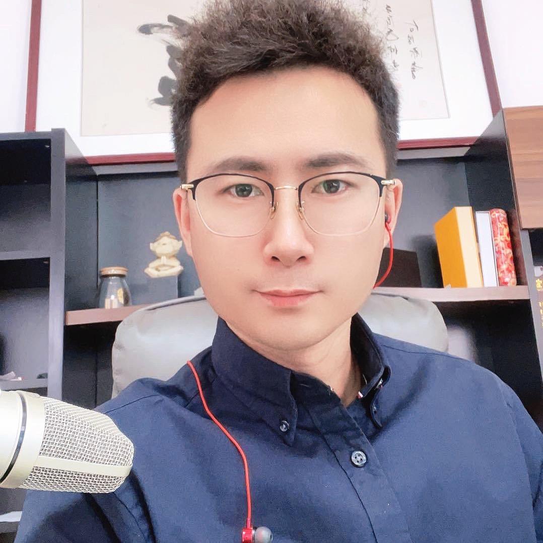 国老师钟期百货