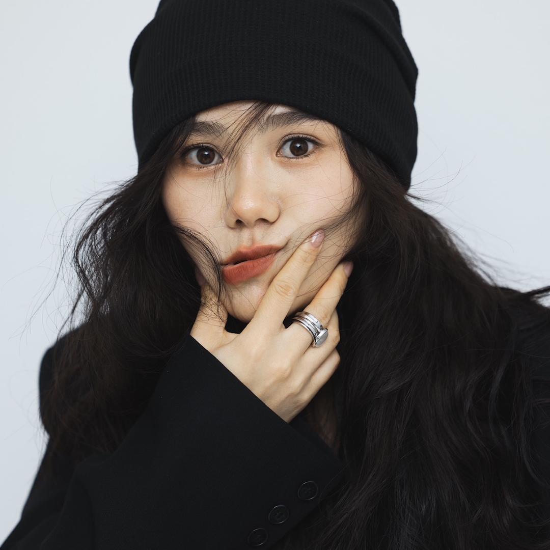 花间墅里萧萧