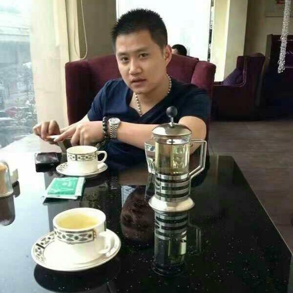 ⌛️等  待⌛️