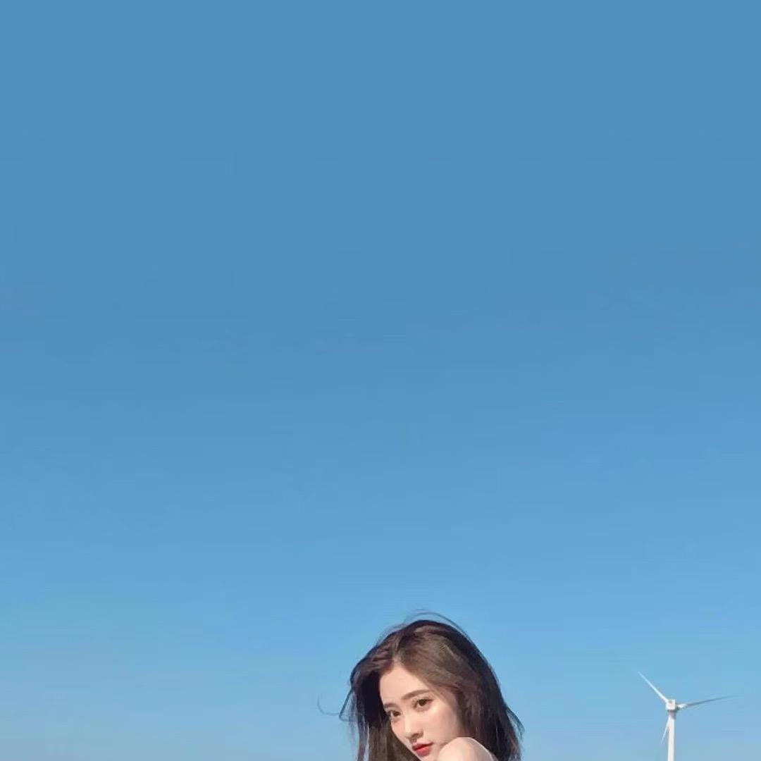 🌓