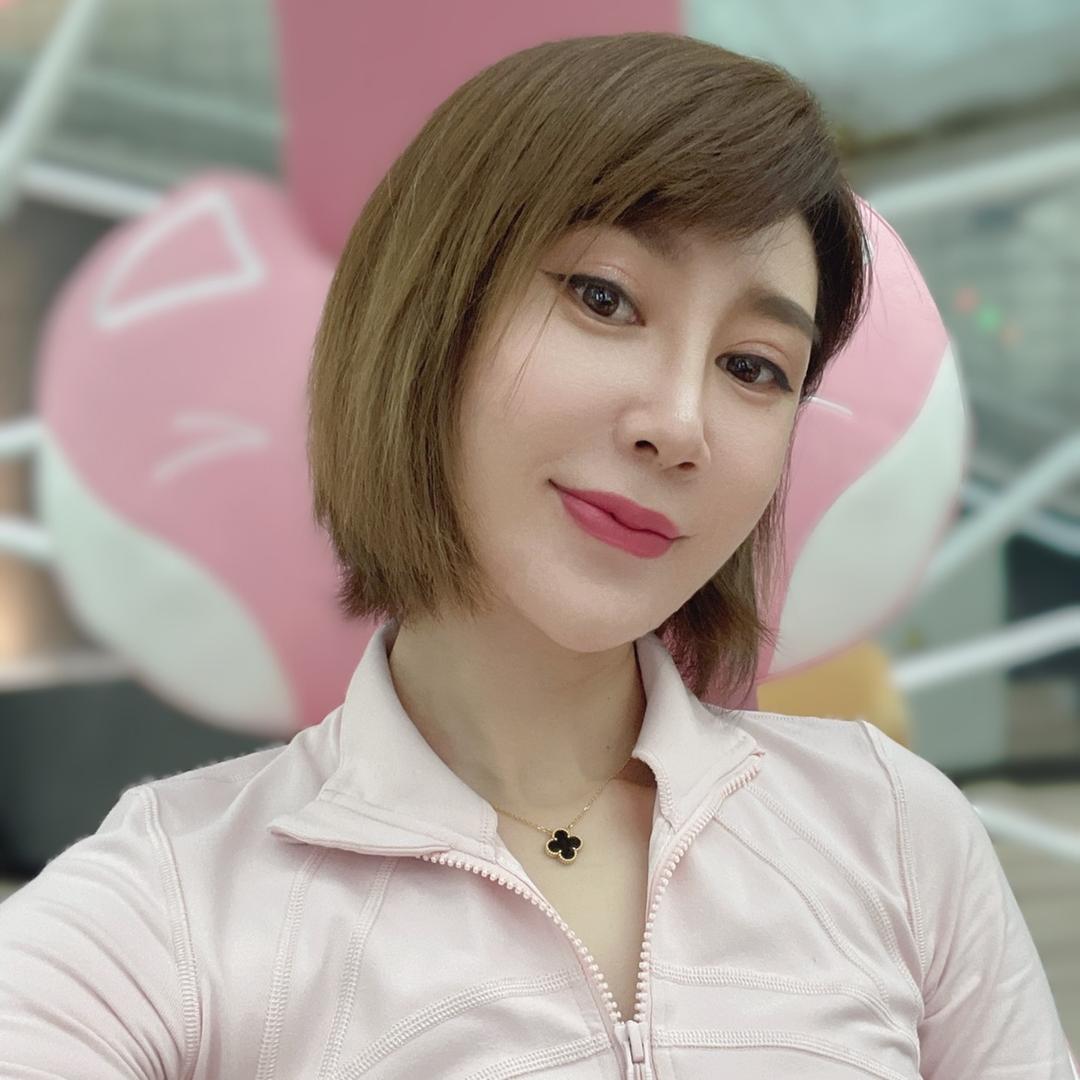 柠檬不酸呀