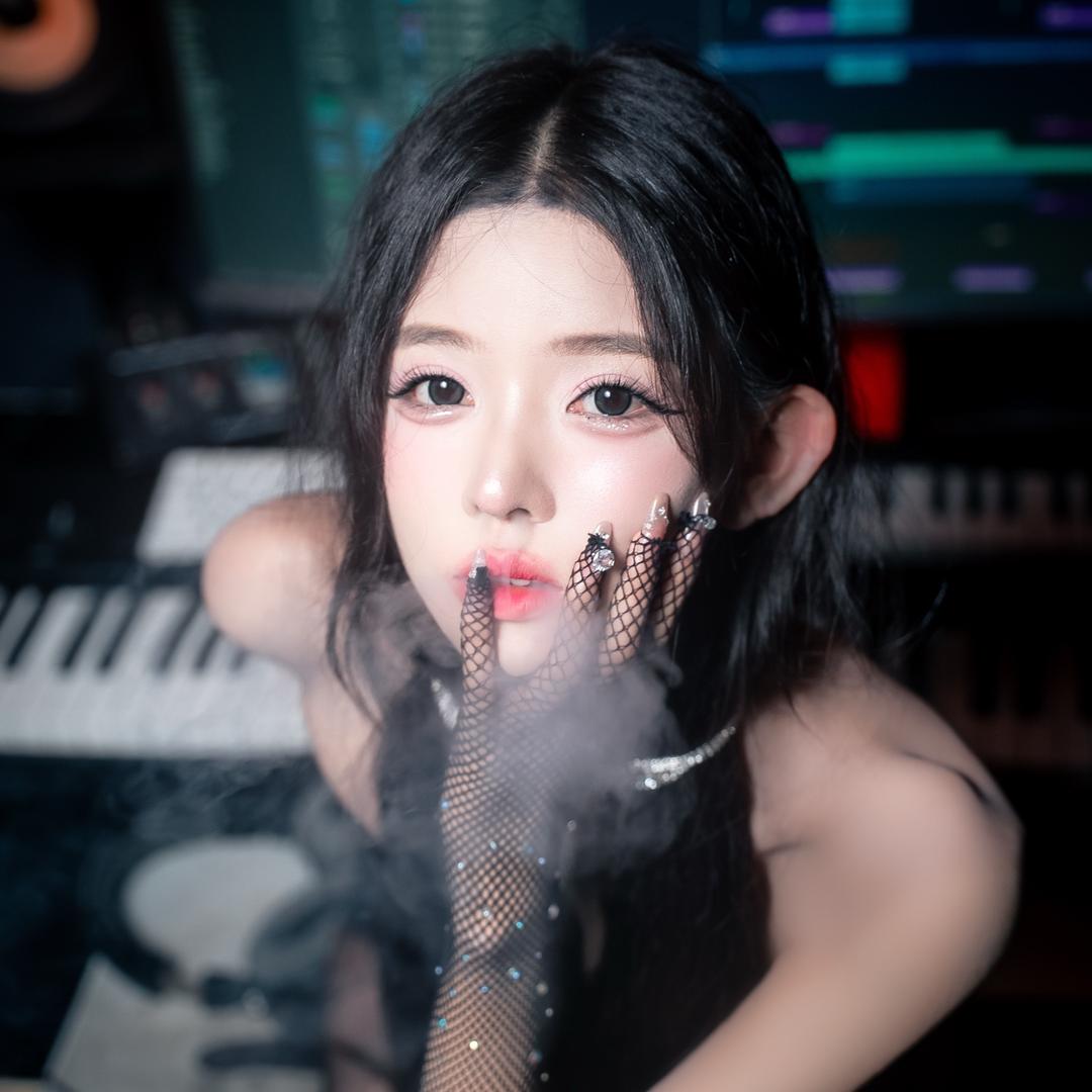DJ江小白