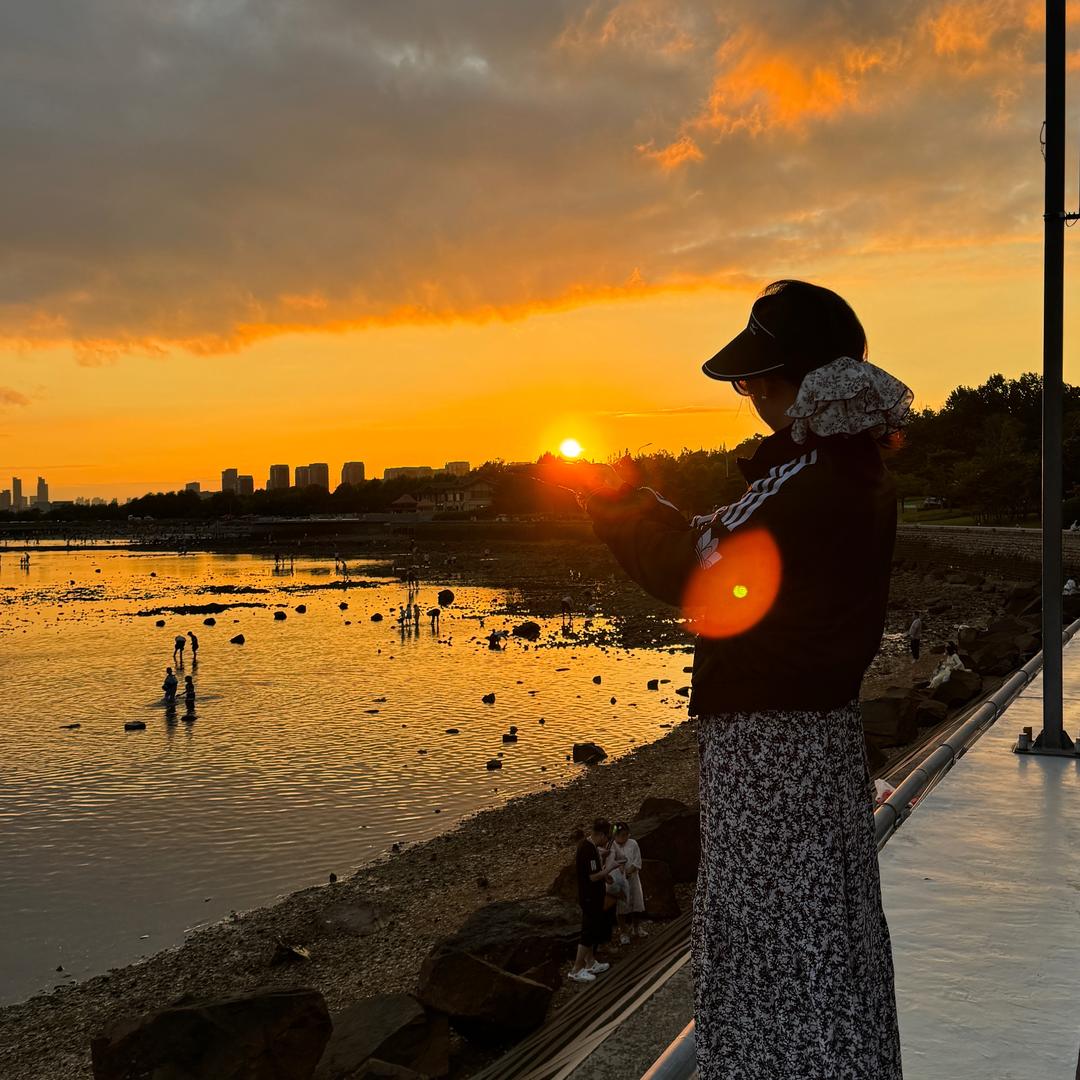 快乐的小兔子🐰