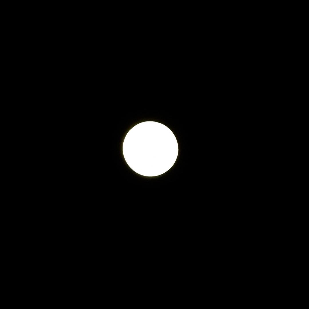 𝙔𝒖𝙢𝙞🌙ིྀ⋆⁺₊¹¹¹⁸