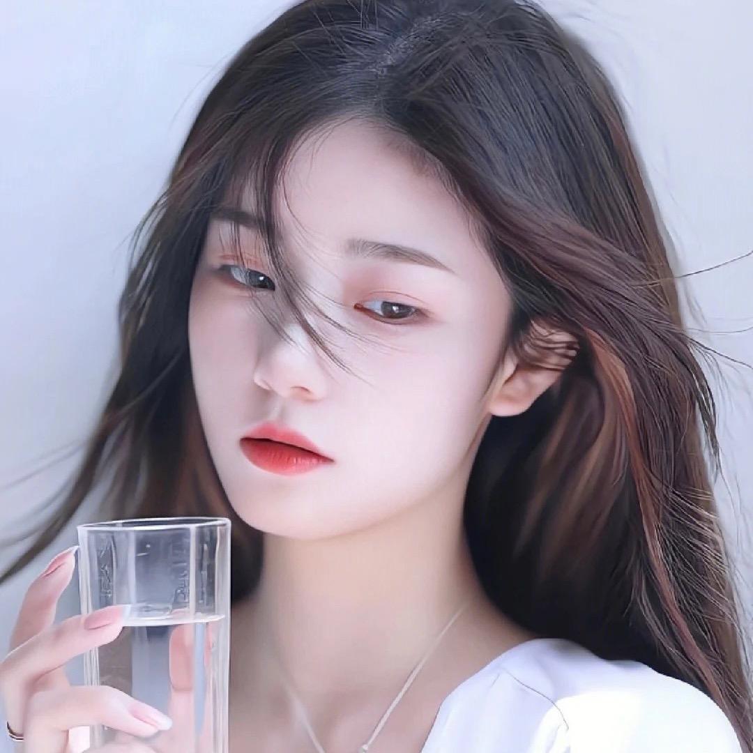 平🐻的小姐姐