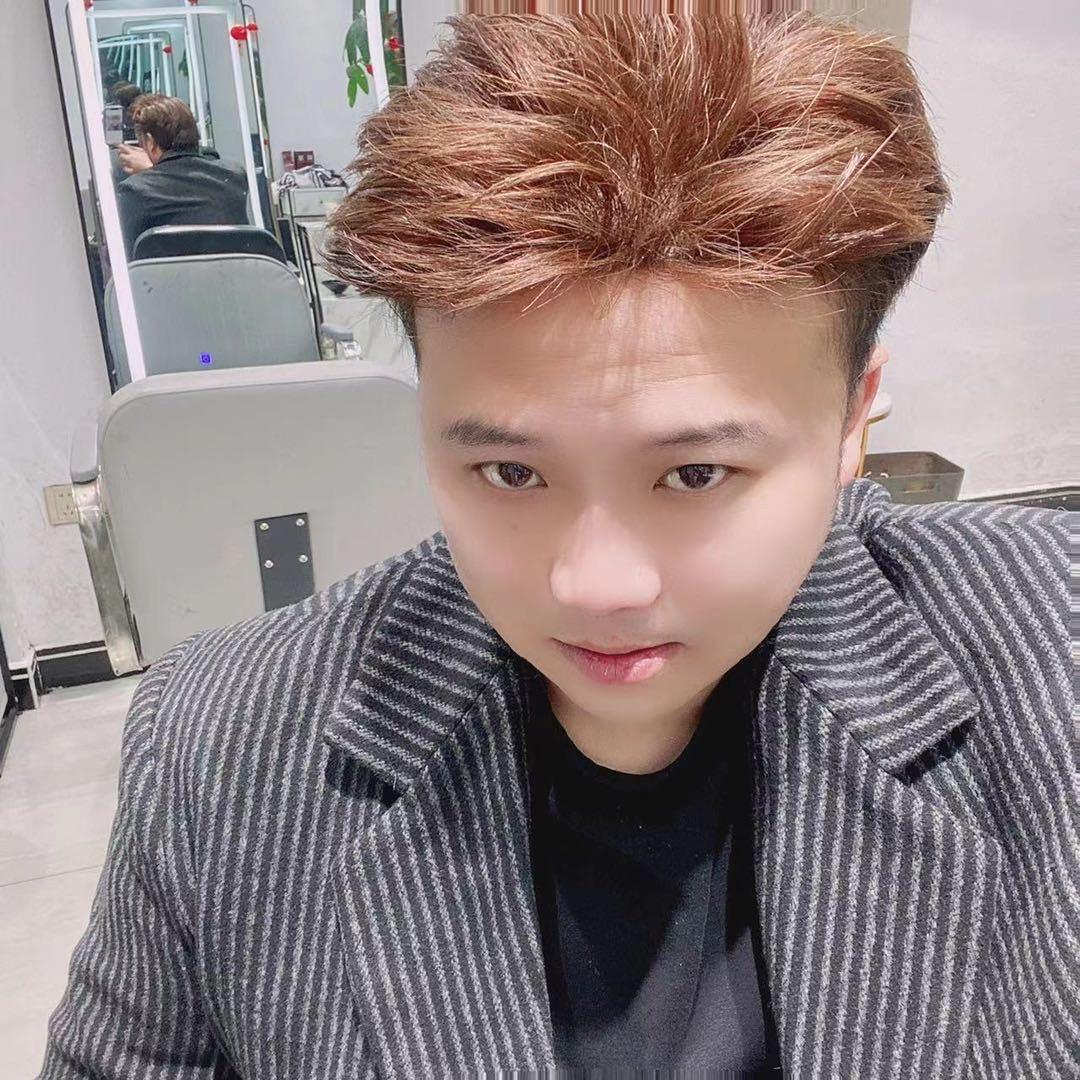 哲沙龙马春晓