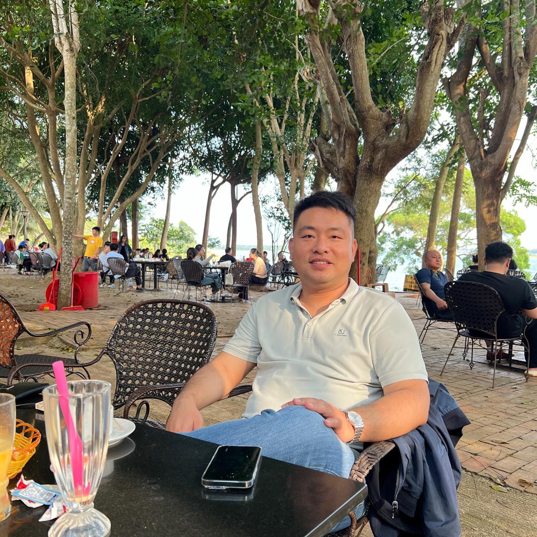 发哥有话说-守诺灯饰