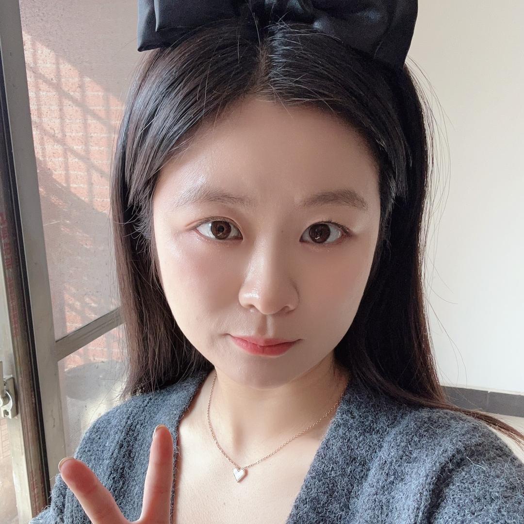 小梨吖145小个子