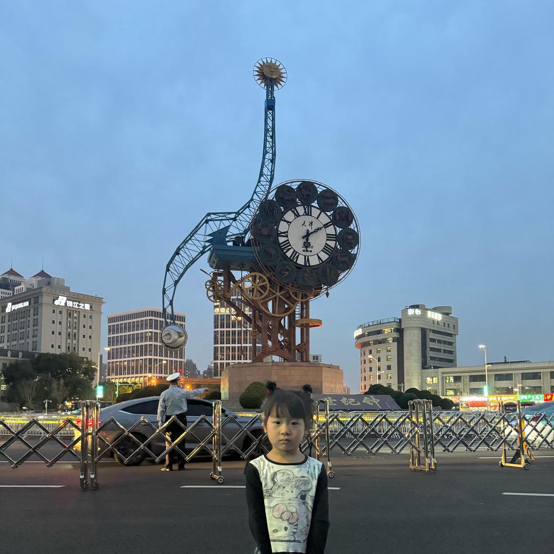 搞笑同学淼淼