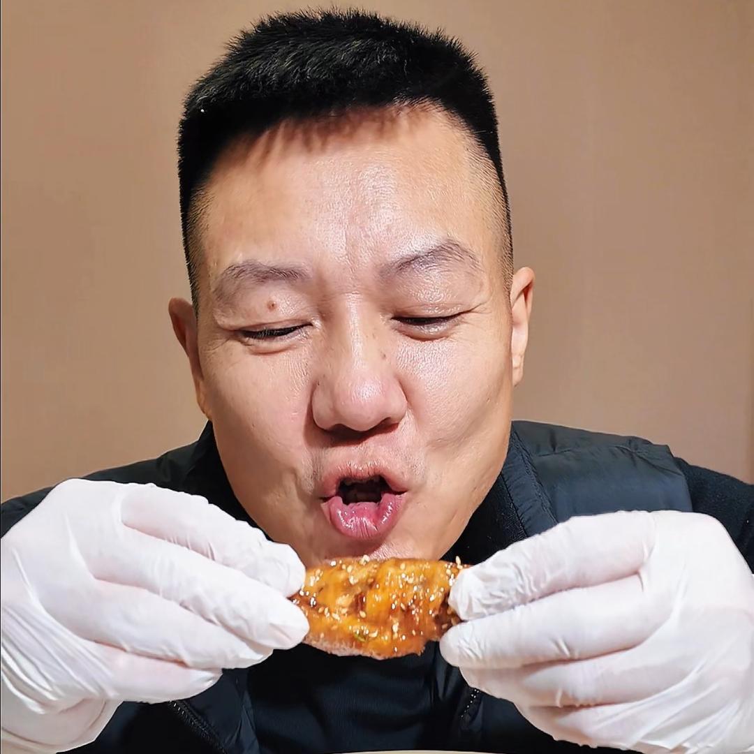 东北大胆的头像