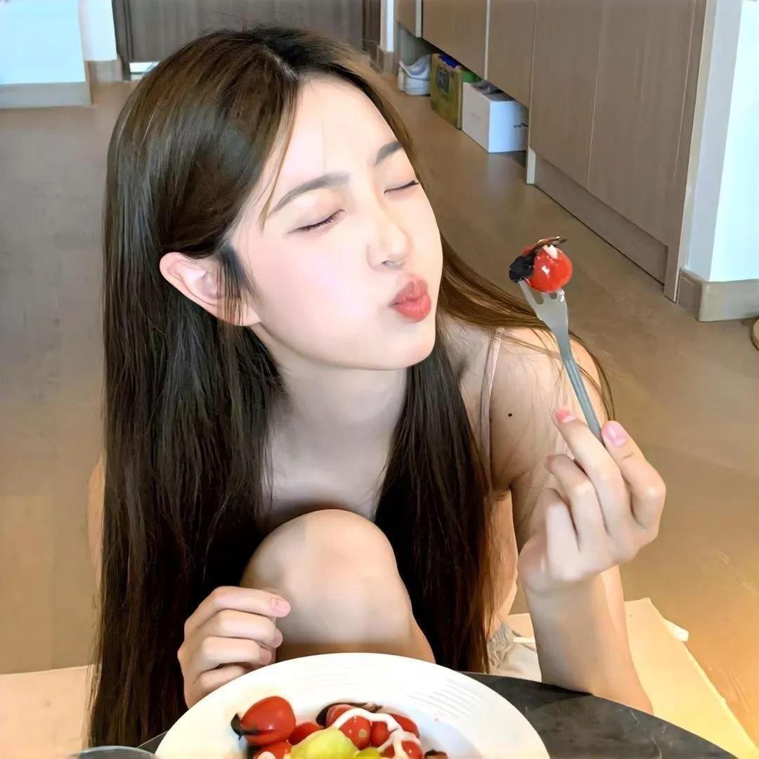 有点小困ᐝ