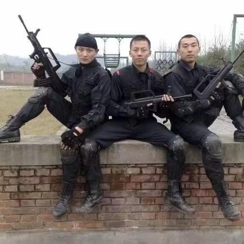 一郎 全屋定制橱柜门/衣柜门订制