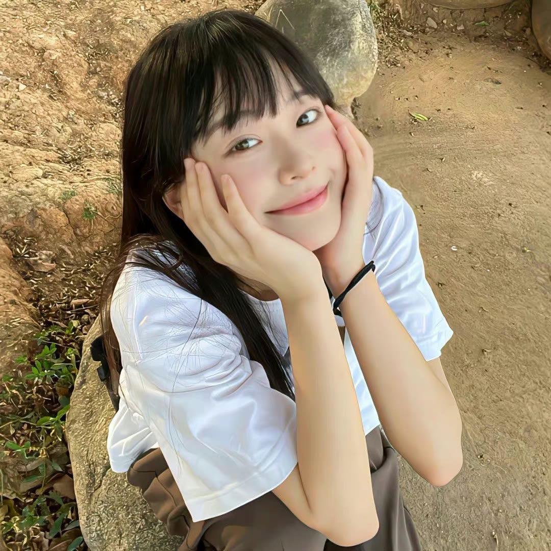 小露呀