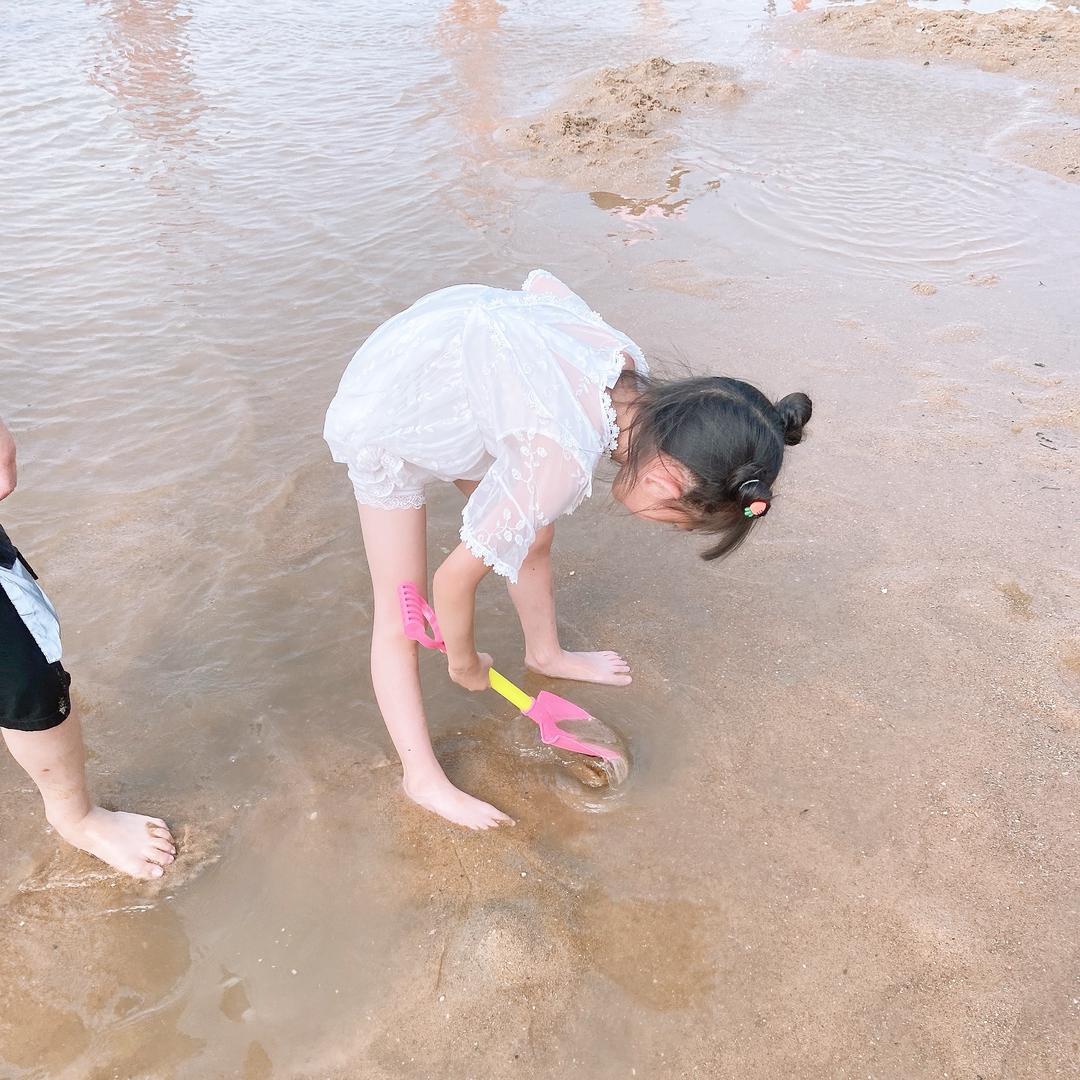 莹莹