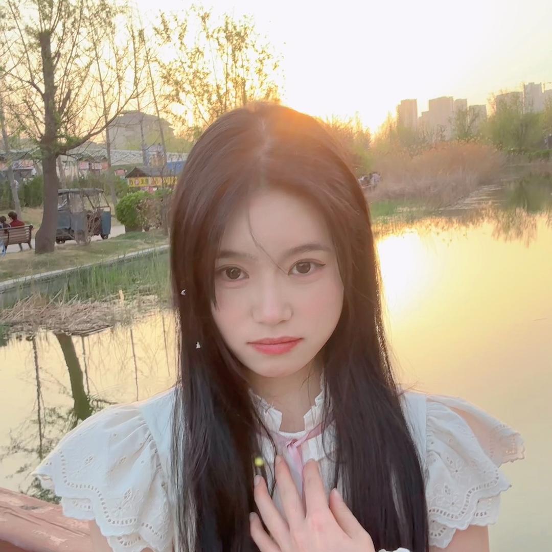 W小蕊来了