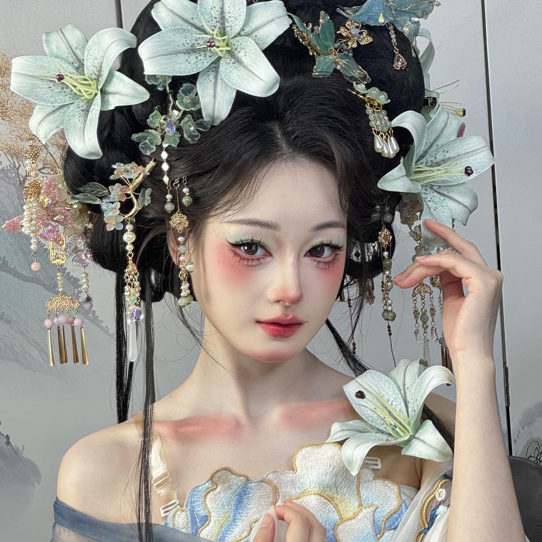 花溪堂妆造摄影工作室官方号