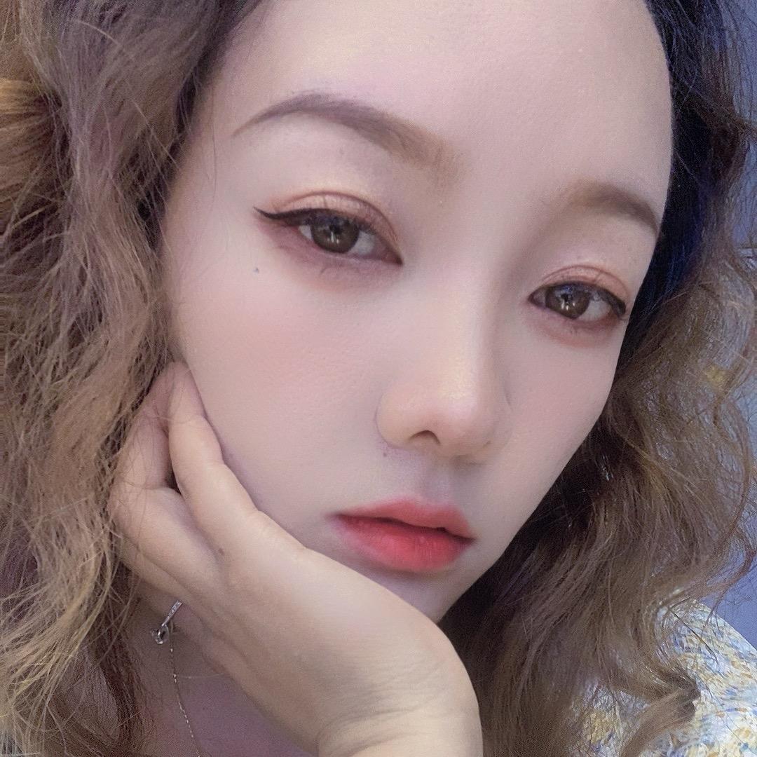 潇潇.