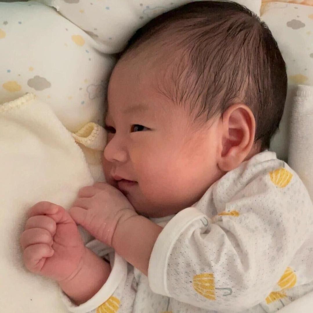 小花生宝贝成长吖