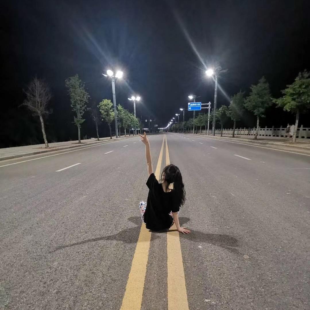 月儿汀的CC