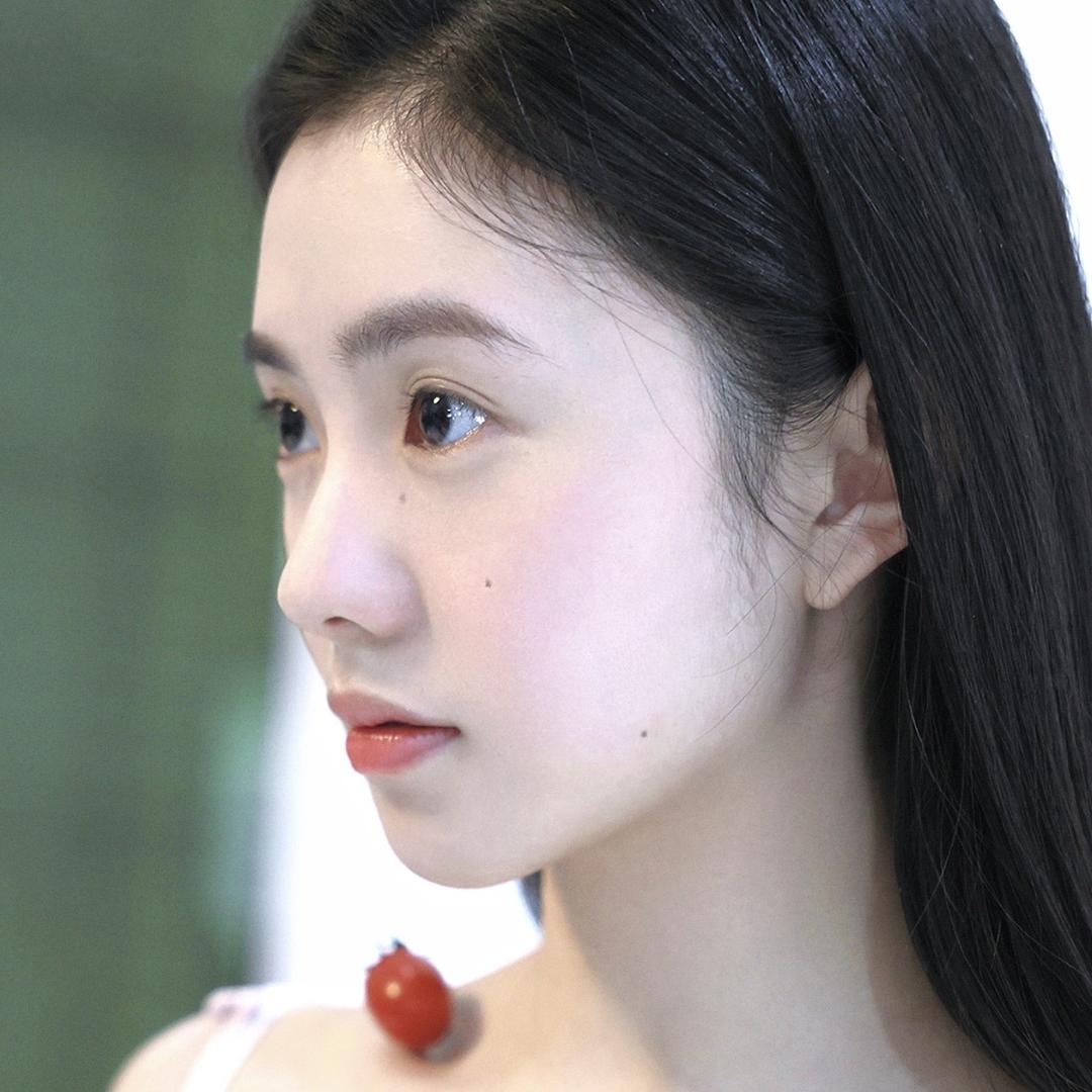 美女張三