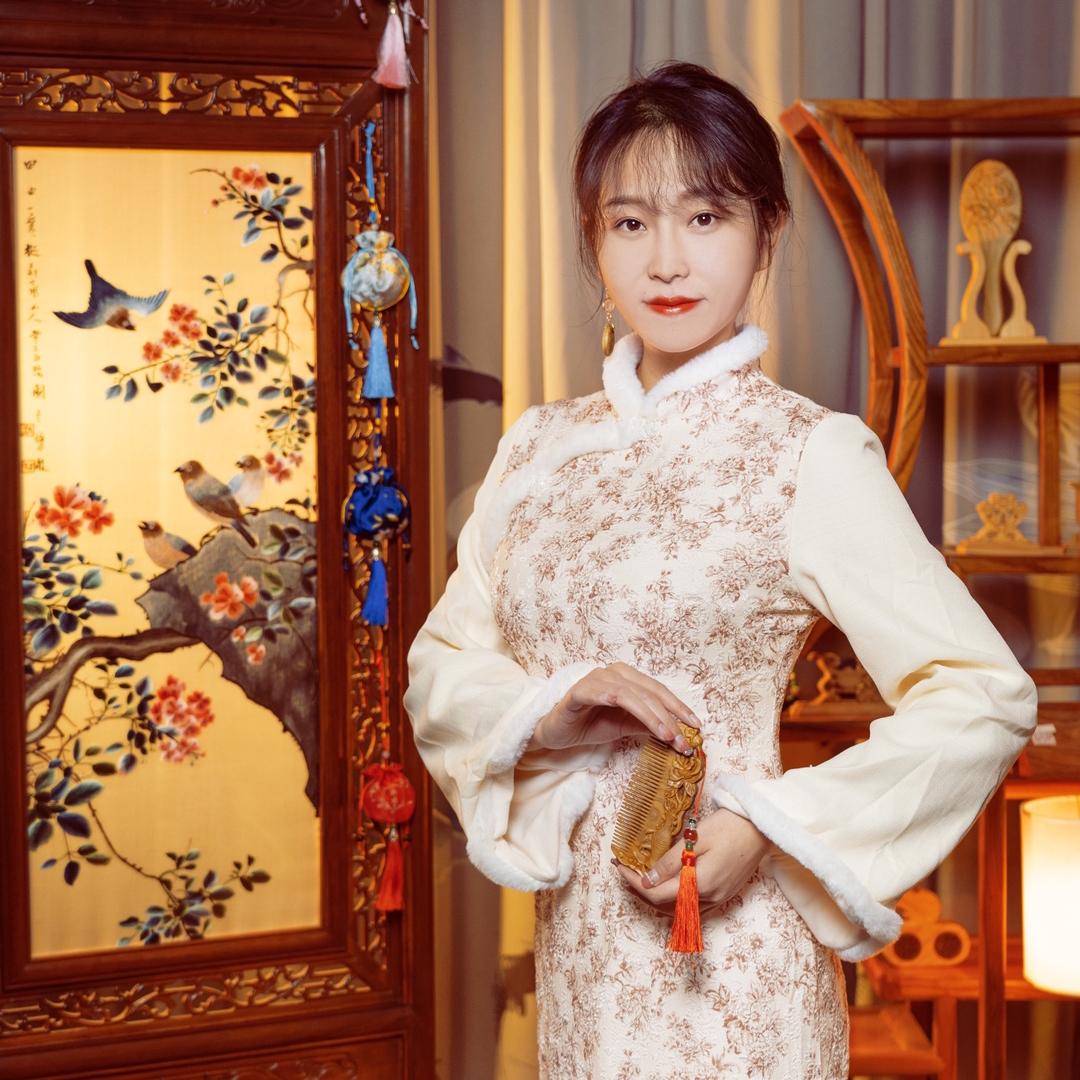 周广胜梳妆美馆