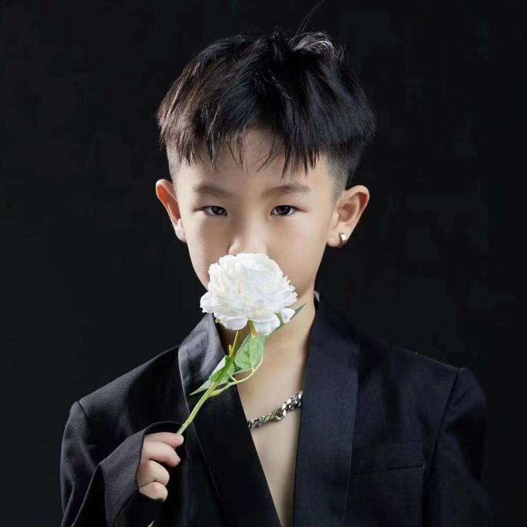 ঞ ꦿ赵家少爷 ໌꧔ꦿ⁵²º