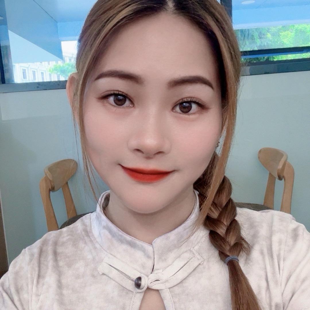 小妮👧🏻