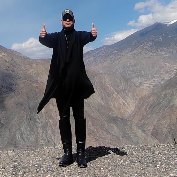 丽江白族男人🎸