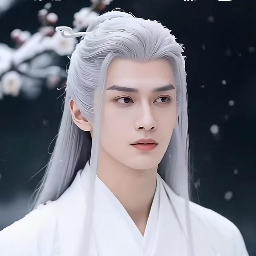 ꧁༺一诺🐇༻꧂