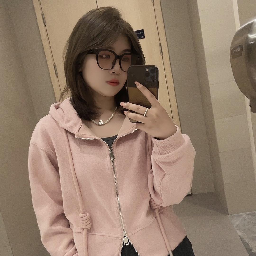 即墨慕瑶卫衣女装
