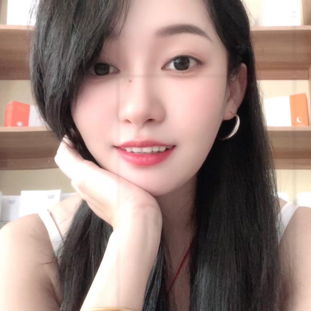 文婷在万宁