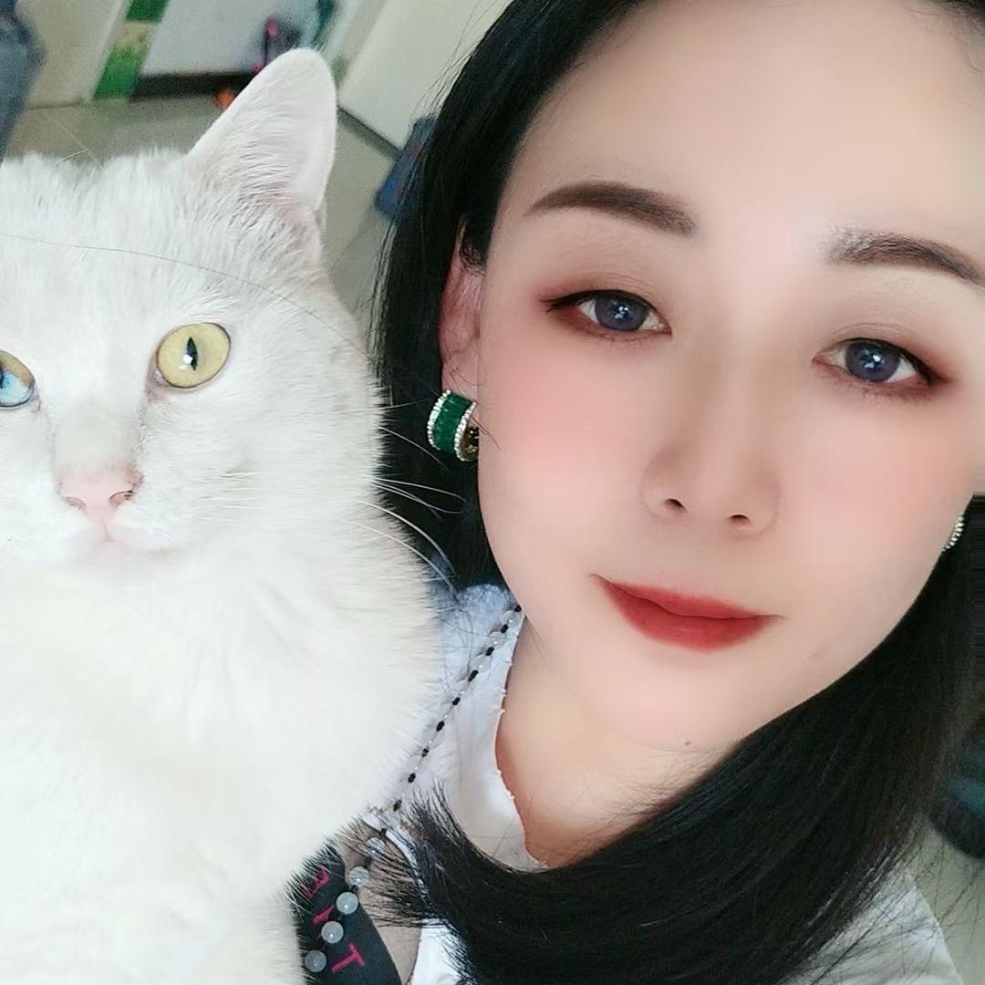 浅若梨花