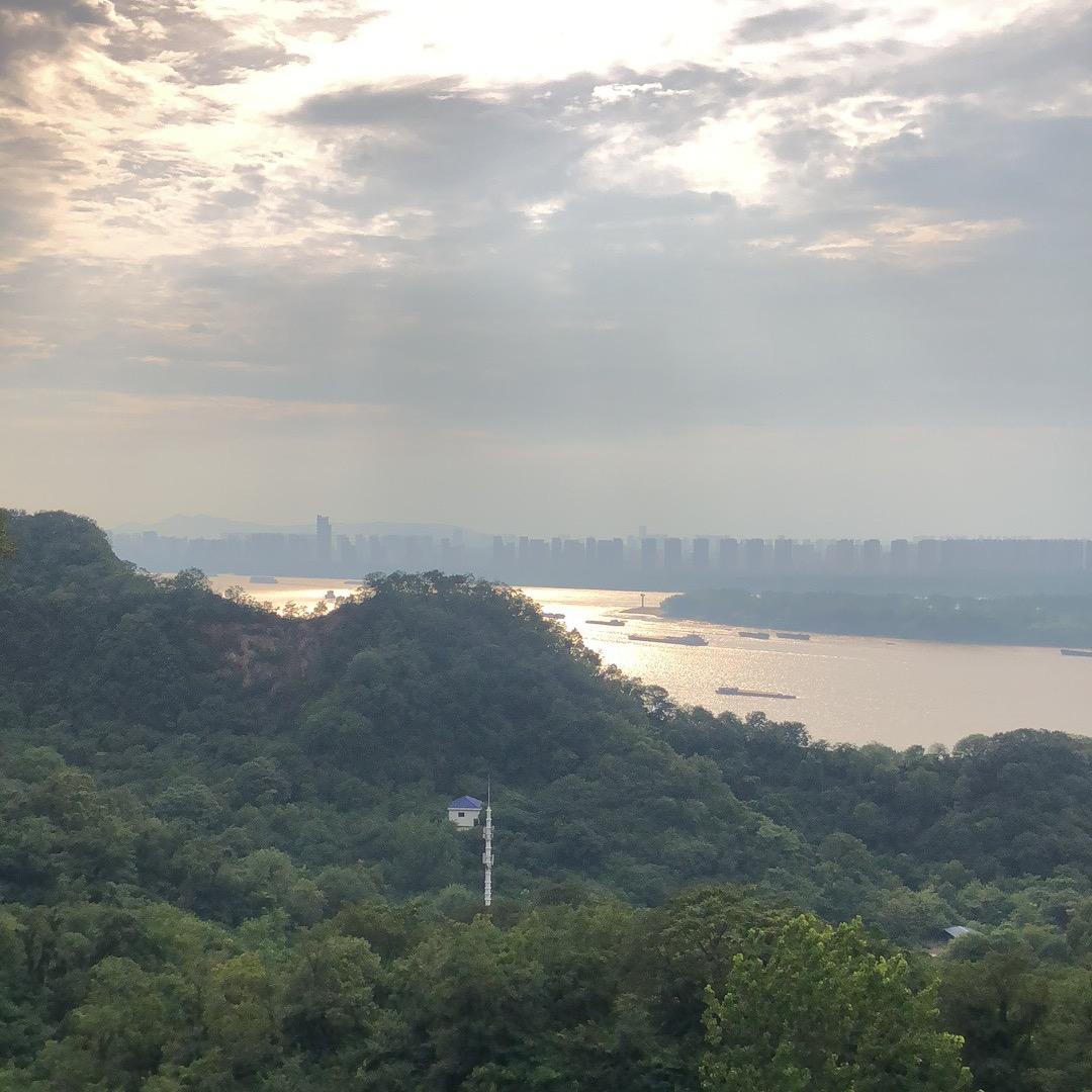 江水系高峰