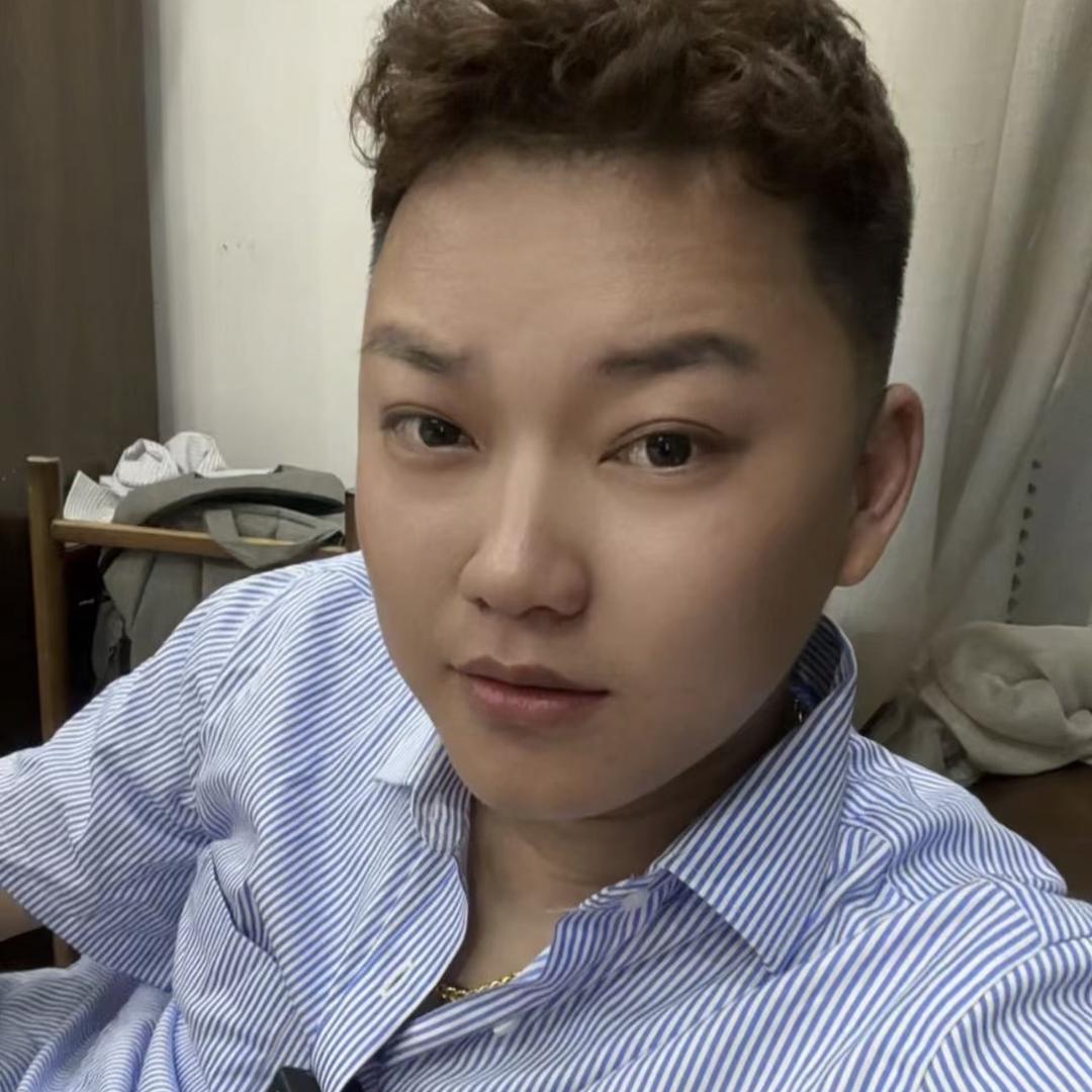 乐猪猪服饰