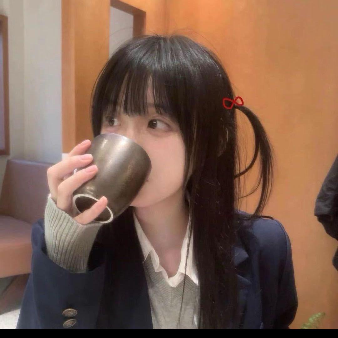 忧郁的呆呆狼