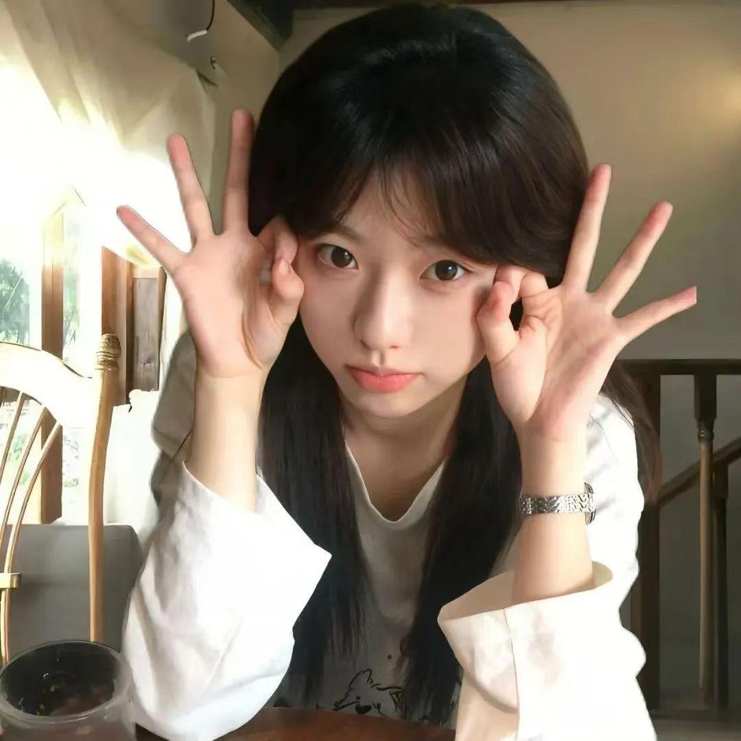 兰甜甜甜.