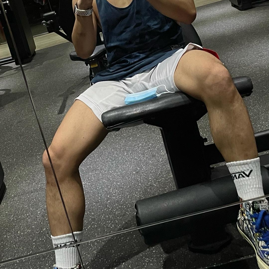 壹万Evan头像