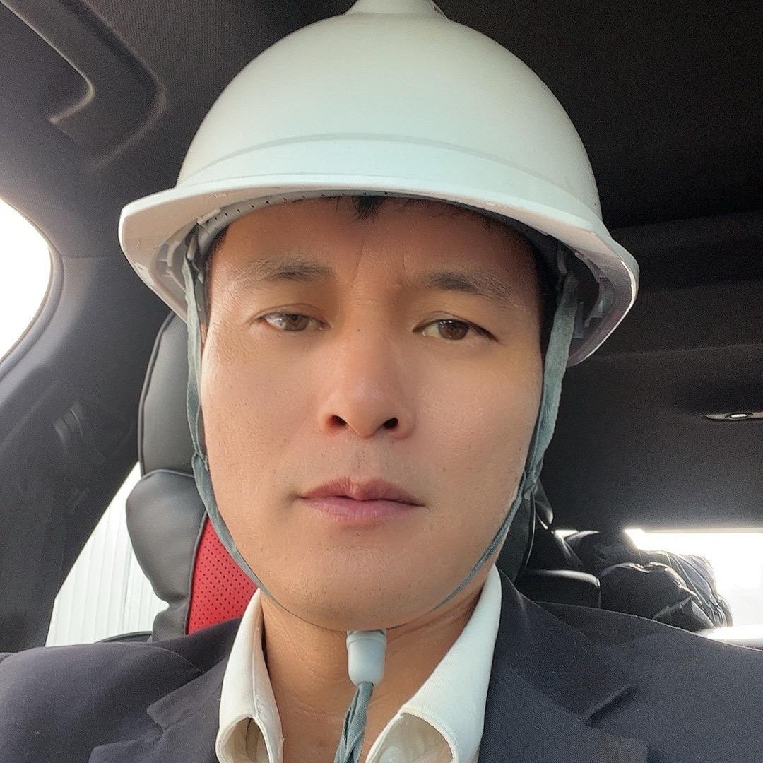 斌哥<承包内架>